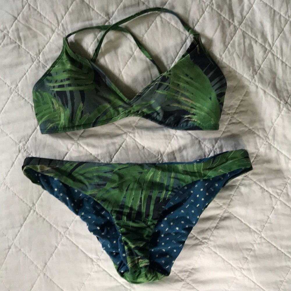 LAST CHANCE Carve Designs Palm Print Bikini Set